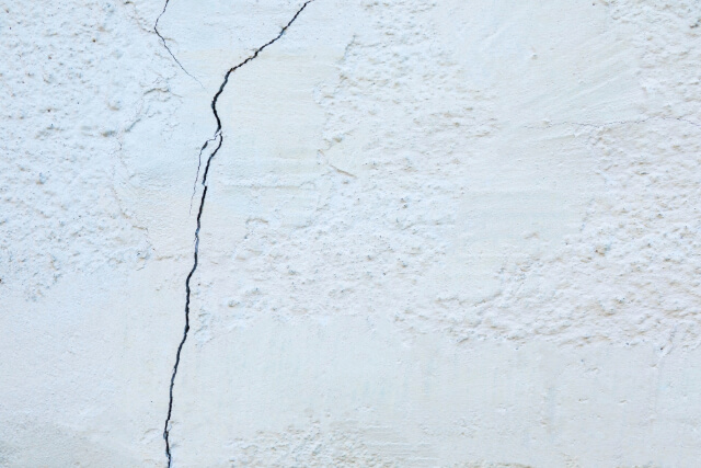 Cracked Render Insulation in Barking